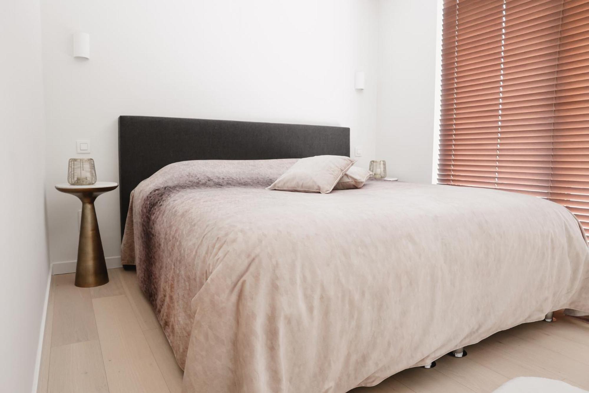 Brand New Apartment Sint-Niklaas Esterno foto